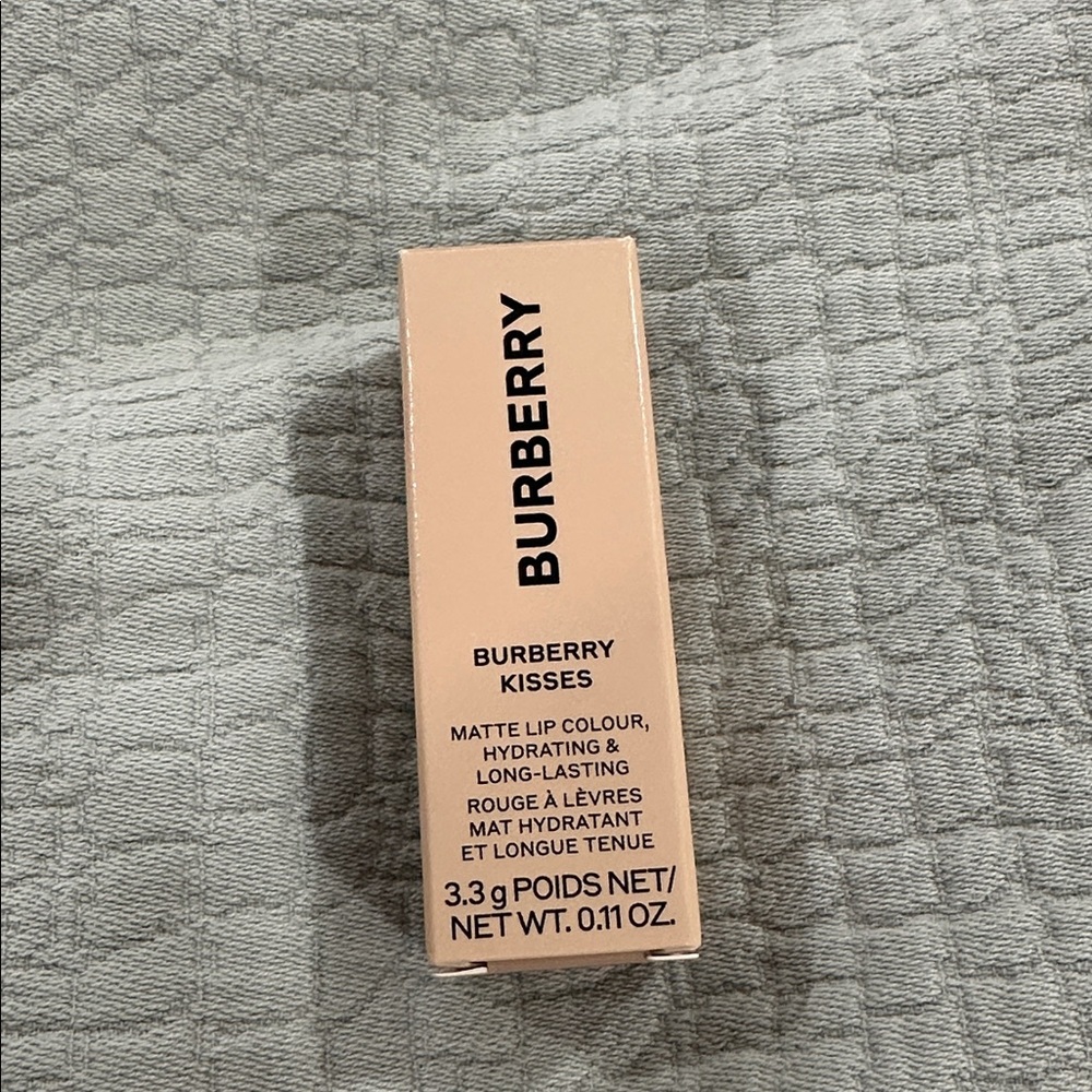 Burberry Kisses Matte Rose Crush (19) - Sold Out in stores - Picture 4 of 5